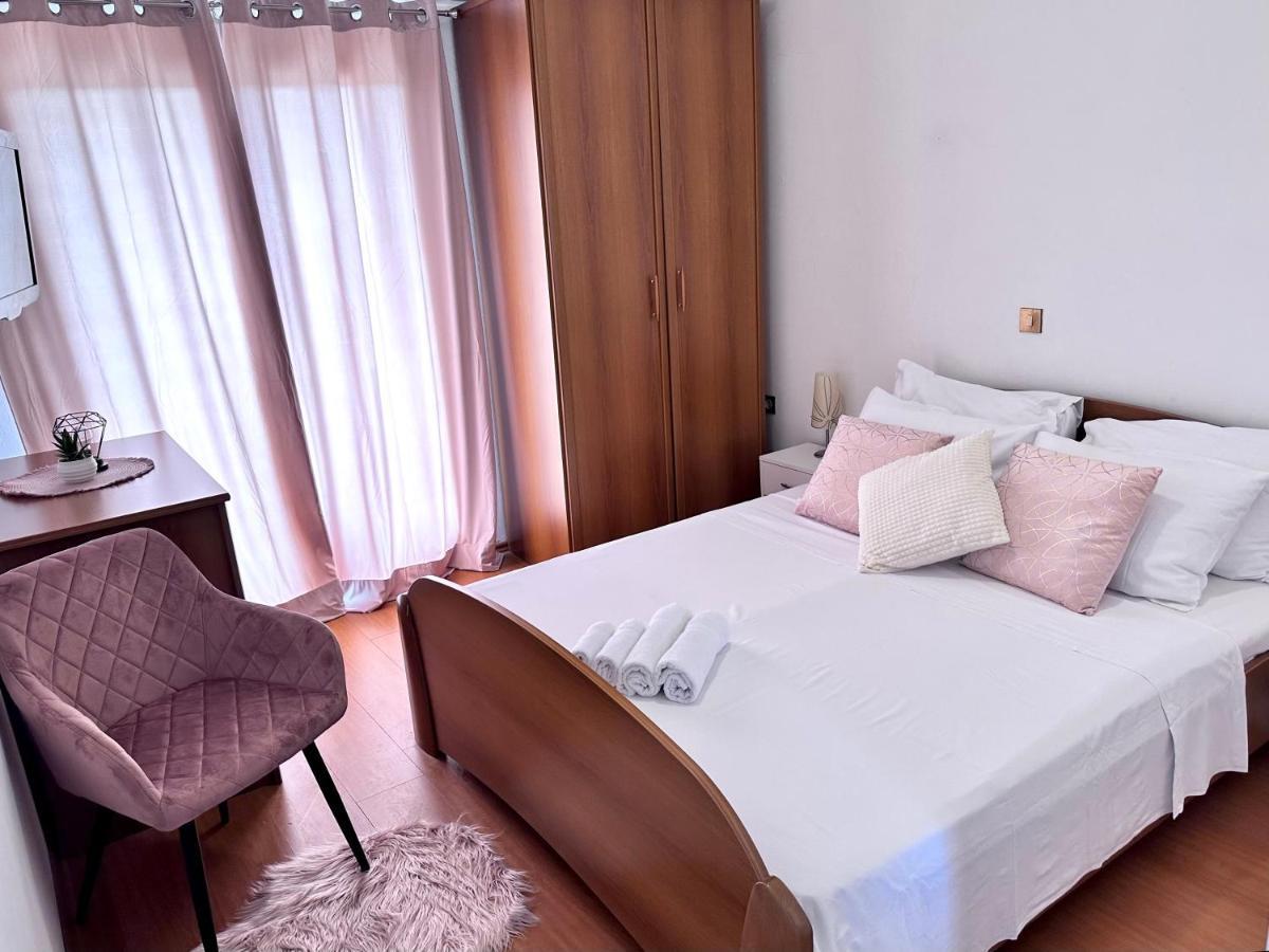 Apartments With A Parking Space Lopar, Rab - 14070 Ngoại thất bức ảnh